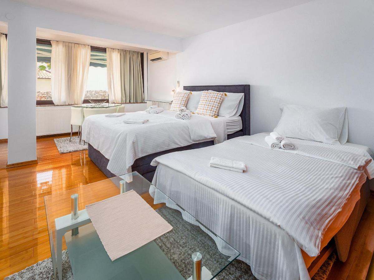 Studio Apartment "Kalina" 550 M From Sea Риека Экстерьер фото