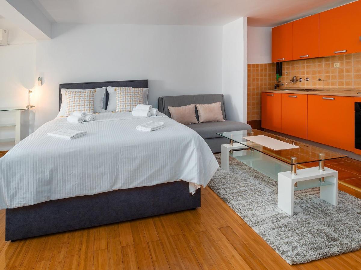 Studio Apartment "Kalina" 550 M From Sea Риека Экстерьер фото
